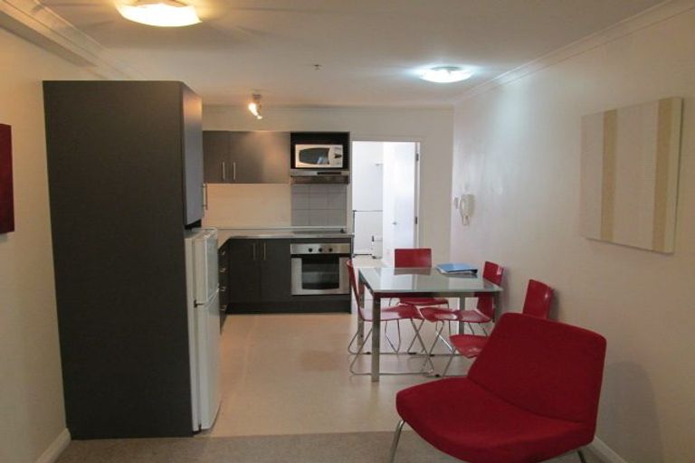 Photo of property in Monvie Apartments, 512/15 Holland Street, Te Aro, Wellington, 6011