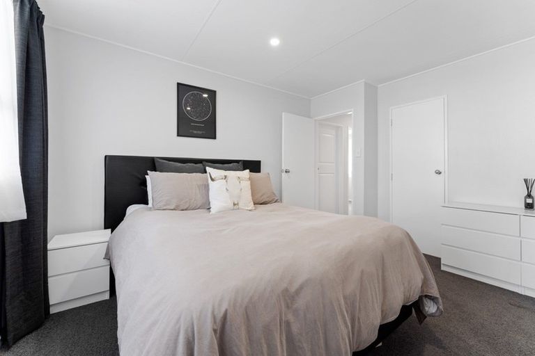 Photo of property in 34b Somerset Crescent, Highbury, Palmerston North, 4412