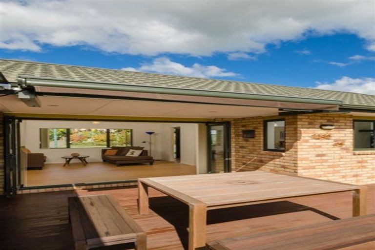 Photo of property in 36 Solan Drive, Waimauku, 0812