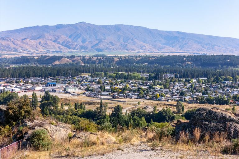 Photo of property in 25 Lanes Road, Bridge Hill, Alexandra, 9320