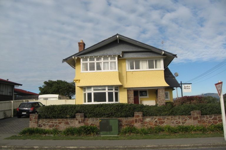 Photo of property in 17 Hood Street, New Brighton, Christchurch, 8061