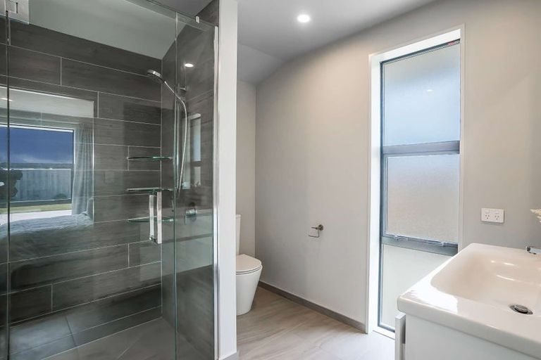 Photo of property in 6 Marcoola Drive, Rolleston, 7614
