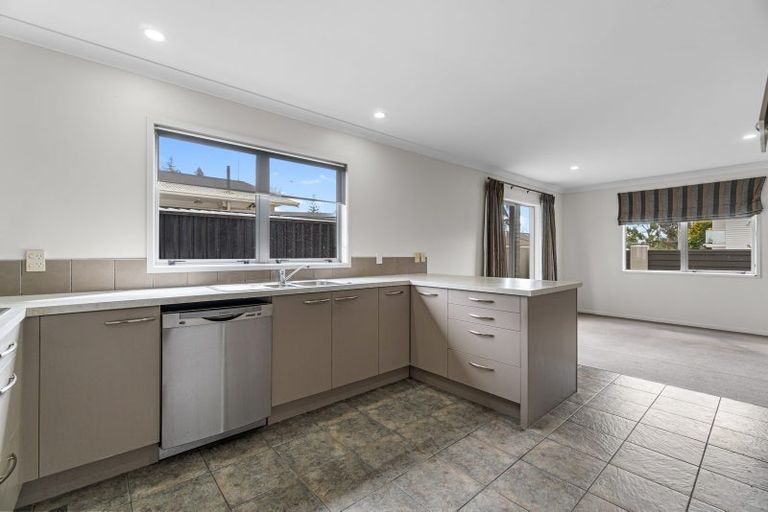 Photo of property in 15a Charlemont Street, Whitiora, Hamilton, 3200
