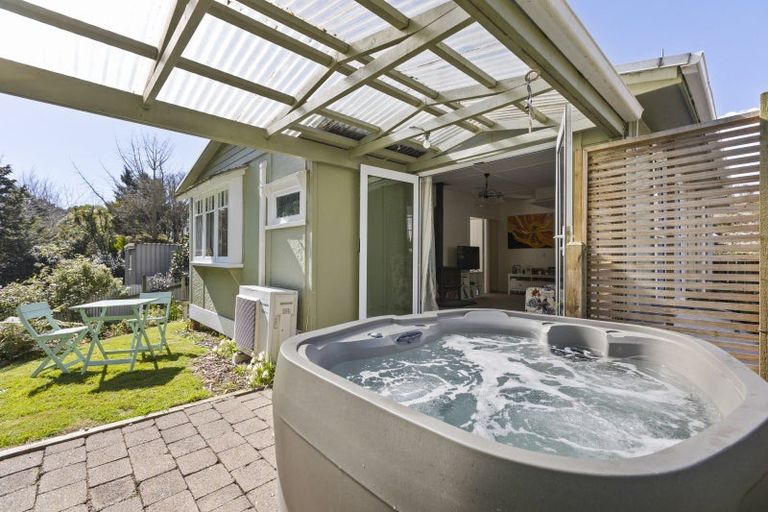 Photo of property in 175 Huatoki Street, Upper Vogeltown, New Plymouth, 4310