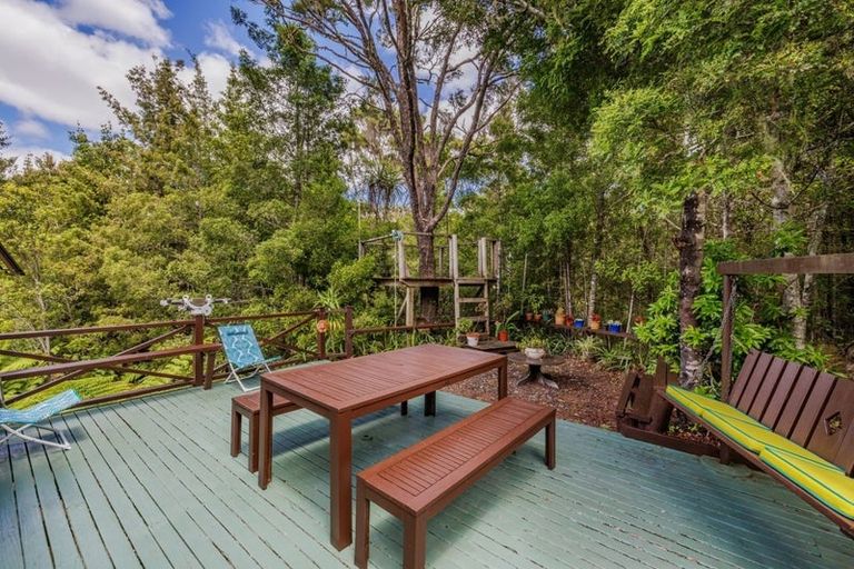 Photo of property in 23 Scoresby Street, Opua, 0200