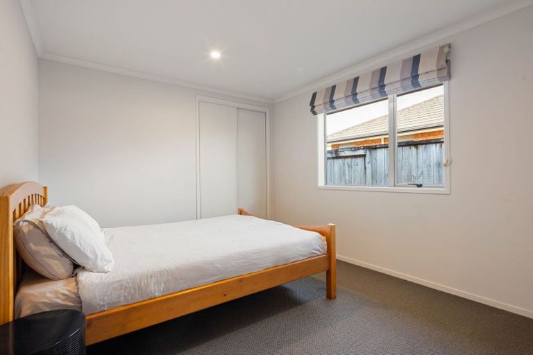 Photo of property in 26 Whitney Place, Rototuna North, Hamilton, 3210