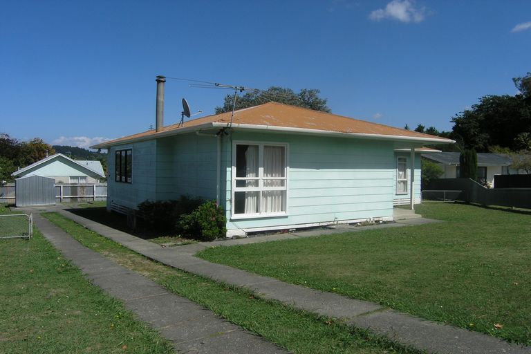 Photo of property in 4 Peter Buck Street, Outer Kaiti, Gisborne, 4010