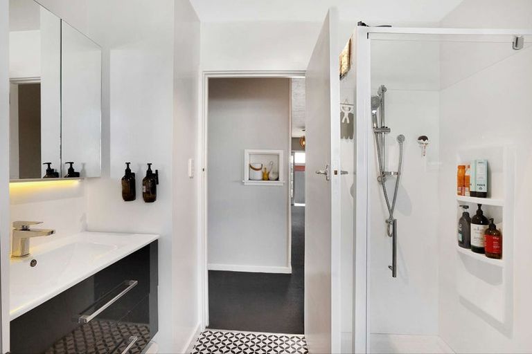 Photo of property in 94 Mcmurdo Street, Tinwald, Ashburton, 7700