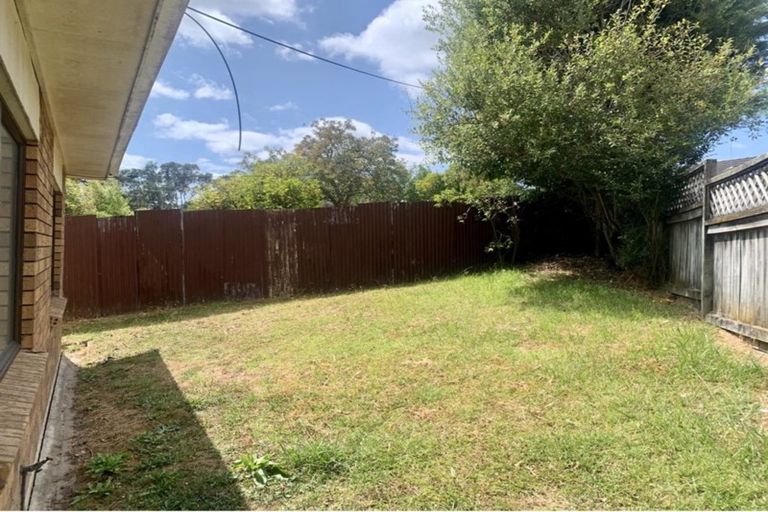 Photo of property in 62a Flanshaw Road, Te Atatu South, Auckland, 0610