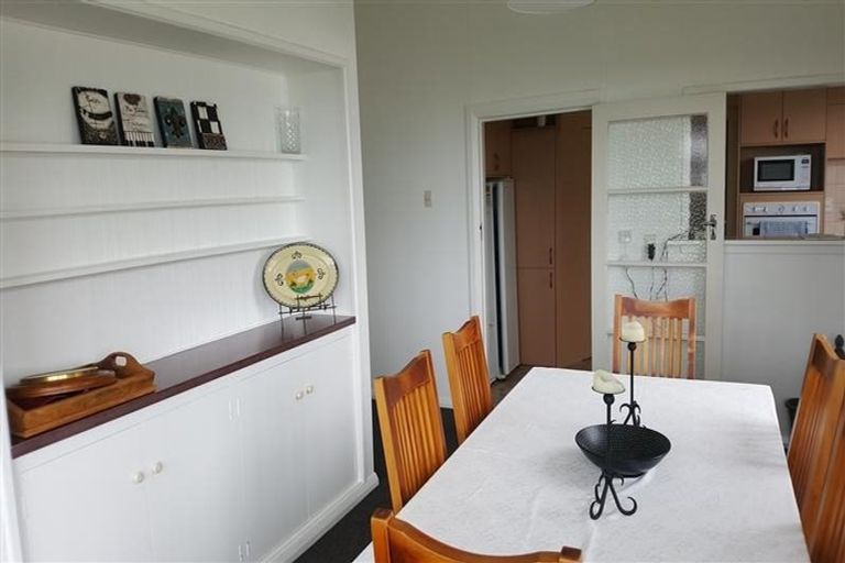Photo of property in 9 Fillis Street, New Plymouth, 4310