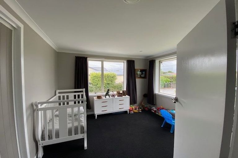 Photo of property in 100 Thomson Street, Tinwald, Ashburton, 7700