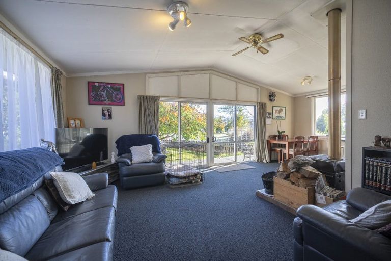 Photo of property in 73 Mackinnon Loop, Te Anau, 9600