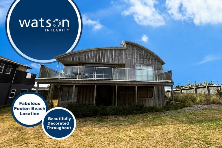 Photo of property in 22a Marine Parade South, Foxton Beach, Foxton, 4815