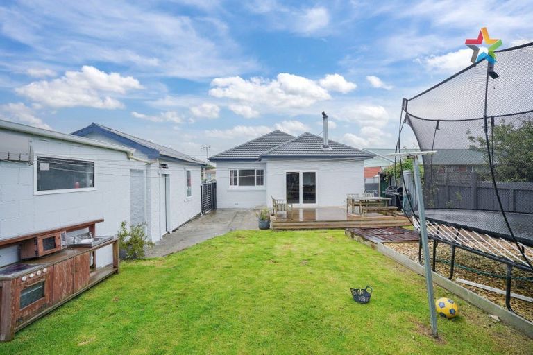 Photo of property in 96 Jenkin Street, Strathern, Invercargill, 9812