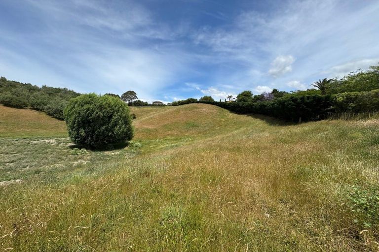 Photo of property in 165 Breckenridge Road, Puketapu, Napier, 4183