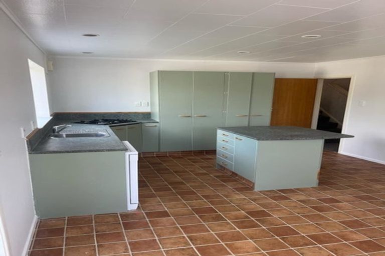 Photo of property in 24 Holdsworth Avenue, Trentham, Upper Hutt, 5018