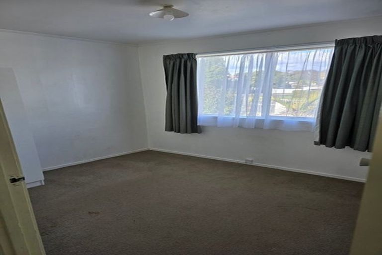 Photo of property in 3 Casuarina Road, Half Moon Bay, Auckland, 2012