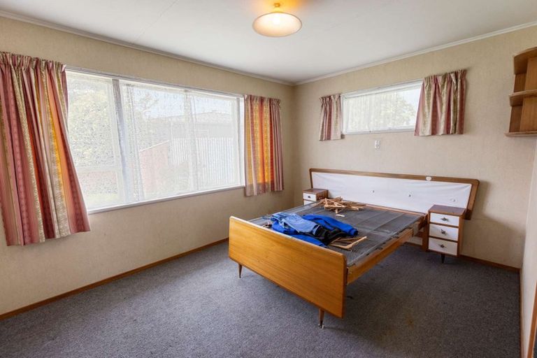 Photo of property in 8 Waterford Place, Westbrook, Palmerston North, 4412