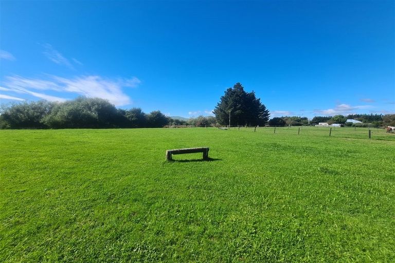 Photo of property in 1188 State Highway 2, Mikimiki, Masterton, 5881
