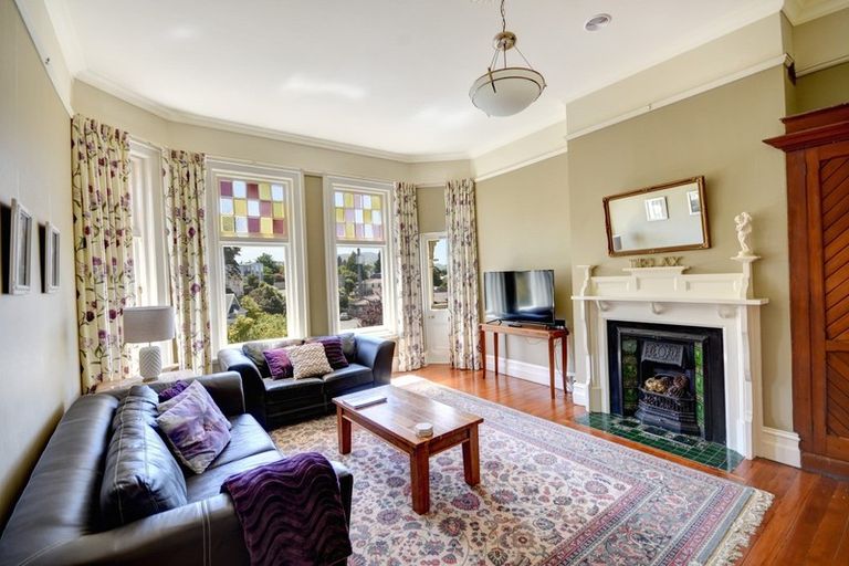 Photo of property in Claremont House, 24 Melrose Street, Roslyn, Dunedin, 9010