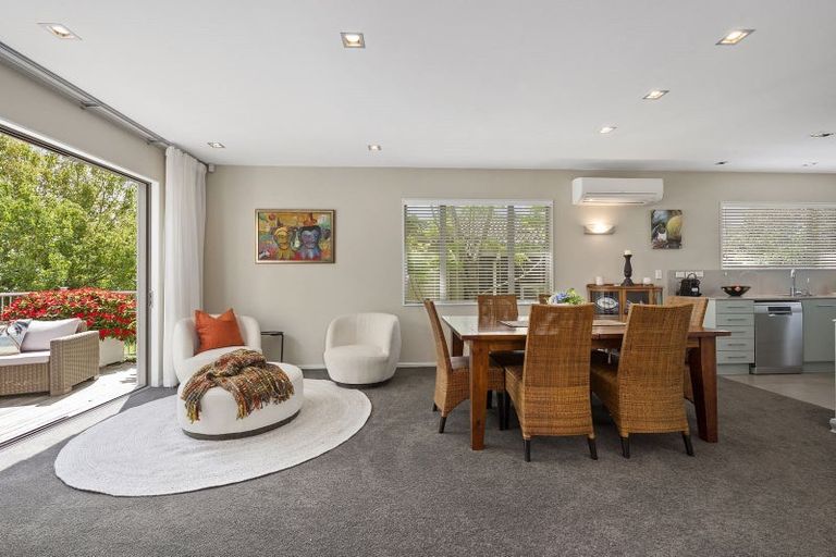 Photo of property in Gulf View Estate, 539a East Coast Road, Browns Bay, Auckland, 0630