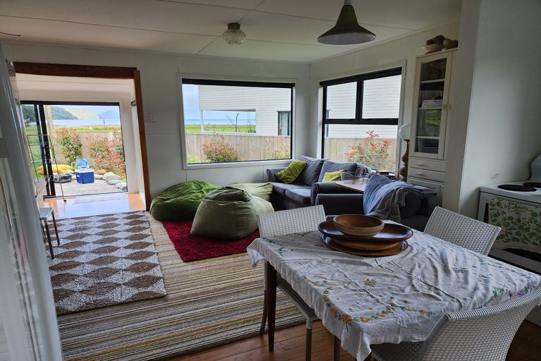 Photo of property in 60 Carey Road, Port Charles, Coromandel, 3584