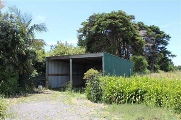 Photo of property in 106 Waimarie Road, Whenuapai, Auckland, 0618