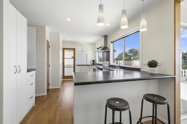Photo of property in 146 Conclusion Street, Ascot Park, Porirua, 5024