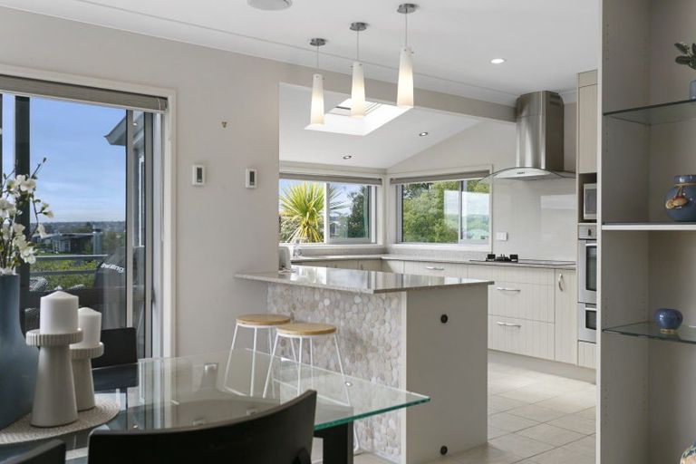 Photo of property in 13 Pokaka Crescent, Wharewaka, Taupo, 3330