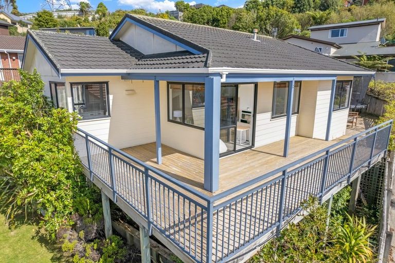 Photo of property in 1/150 Tirohanga Road, Tirohanga, Lower Hutt, 5010