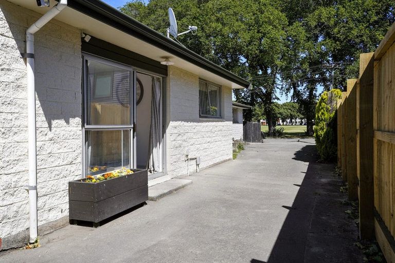 Photo of property in 3/232 Wilsons Road, Waltham, Christchurch, 8023