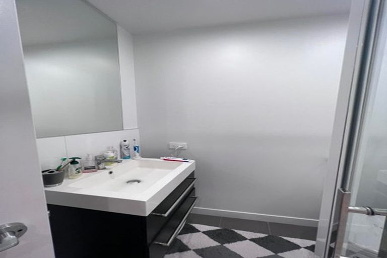 Photo of property in 5/24 Princess Terrace, Newtown, Wellington, 6021