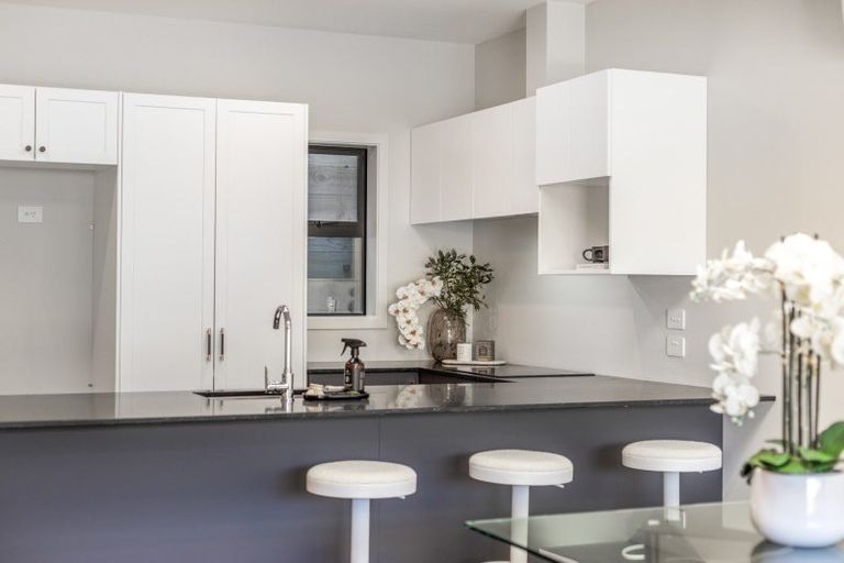 Photo of property in 8 Tradewinds Drive, Whitby, Porirua, 5024