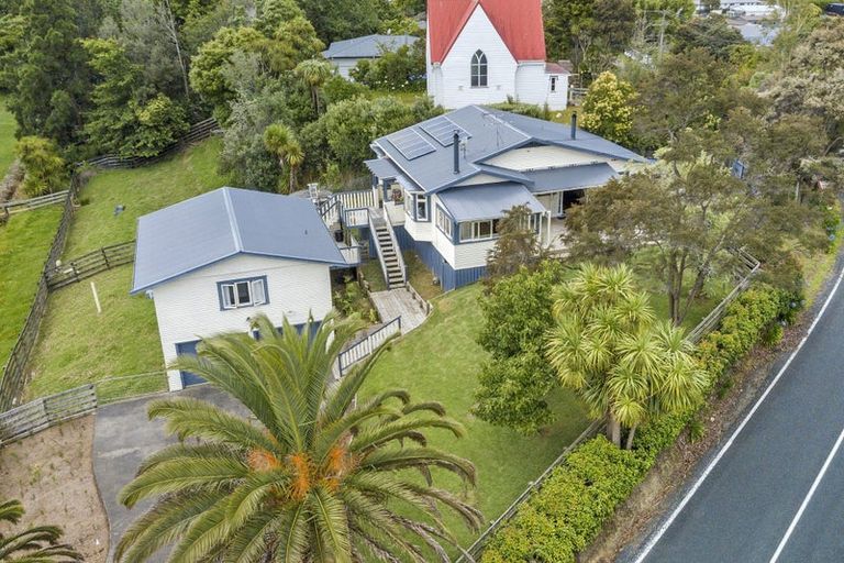 Photo of property in 22 North Crescent, Kaukapakapa, 0873