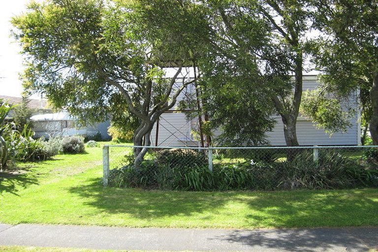 Photo of property in 23 Reeves Street, Cheviot, 7310