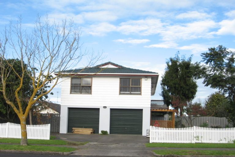 Photo of property in 30 Carnoustie Drive, Wattle Downs, Auckland, 2103