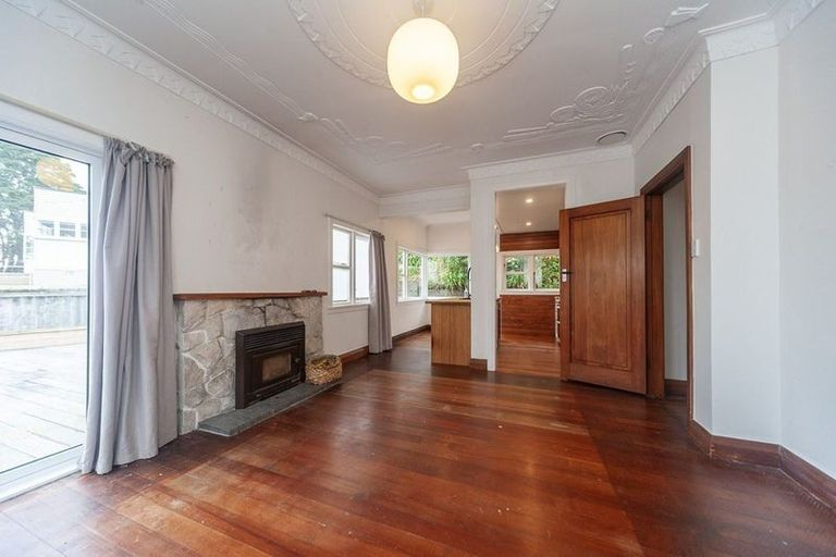 Photo of property in 5 Jalna Avenue, Khandallah, Wellington, 6035