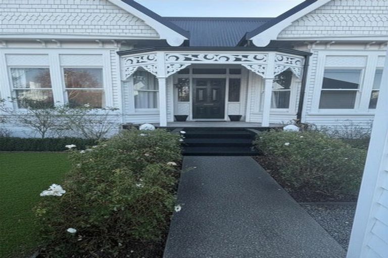 Photo of property in 181 Geraldine Street, Edgeware, Christchurch, 8013