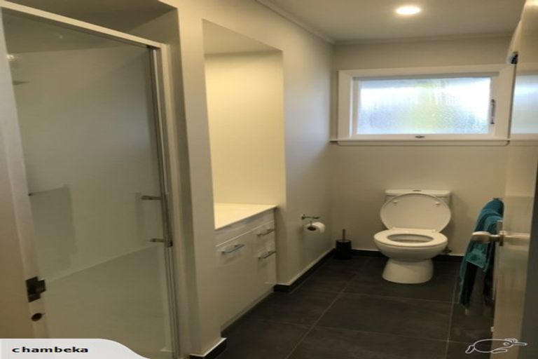 Photo of property in 69a Waimairi Road, Upper Riccarton, Christchurch, 8041