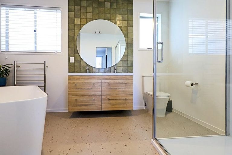 Photo of property in 11 Belmont Street, Havelock North, 4130