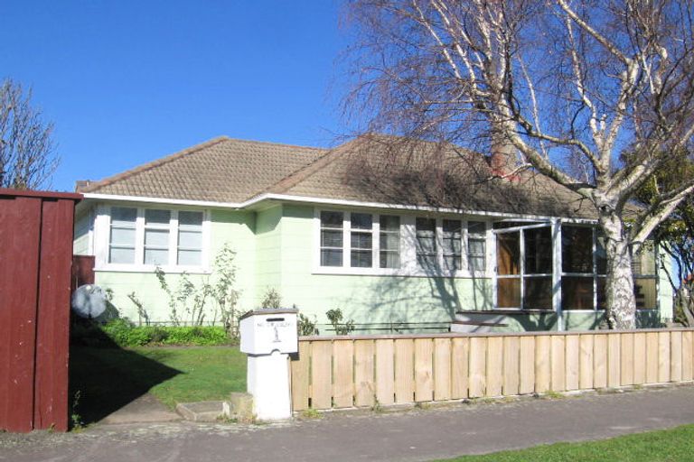 Photo of property in 1 Tyne Street, Roslyn, Palmerston North, 4414