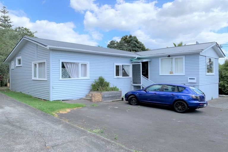 Photo of property in 26 Glendon Avenue, Avondale, Auckland, 1026