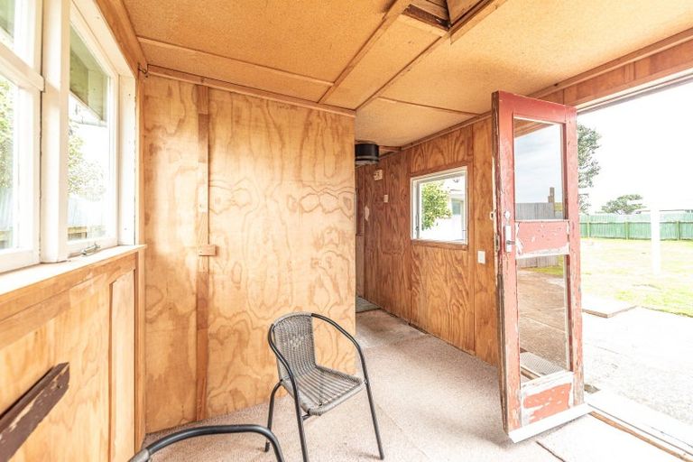 Photo of property in 54 Polson Street, Castlecliff, Whanganui, 4501