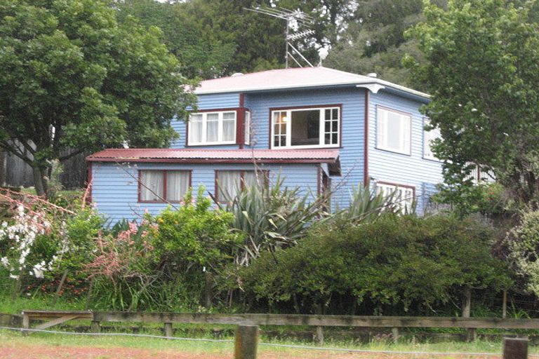 Photo of property in 102 Harry Dreadon Road, Opaheke, Papakura, 2584