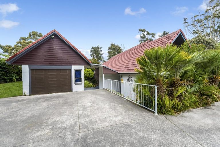 Photo of property in 40 Tudor Road, Henderson, Auckland, 0610