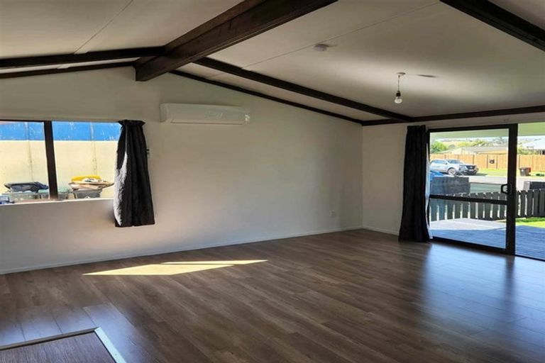 Photo of property in 13 College Place, Poike, Tauranga, 3112