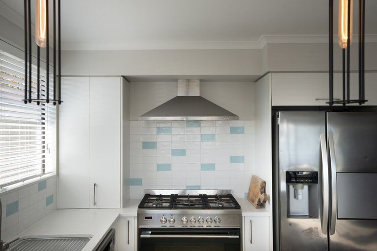 Photo of property in 2/9 Stacey Place, Woolston, Christchurch, 8062