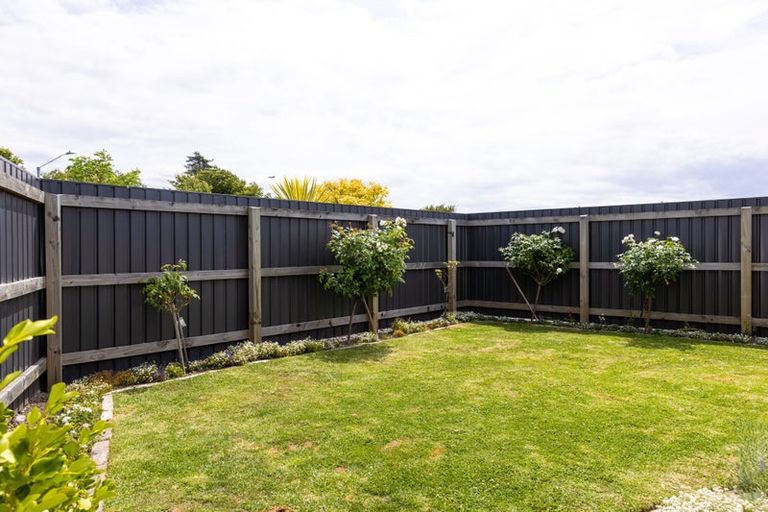 Photo of property in 1/508 Poplar Place, Akina, Hastings, 4122