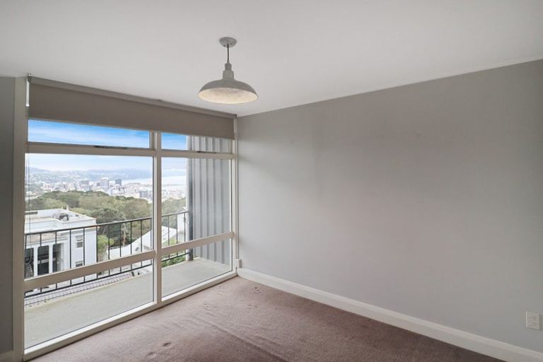 Photo of property in Manston Apartments, 3e/145 Ohiro Road, Brooklyn, Wellington, 6021