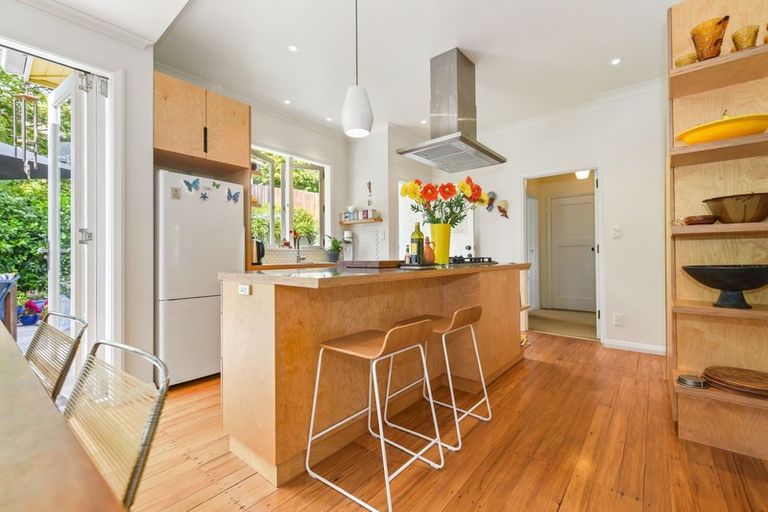 Photo of property in 54 Plunket Terrace, Hamilton East, Hamilton, 3216